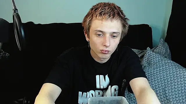 axxxturel online show from 12.02.24