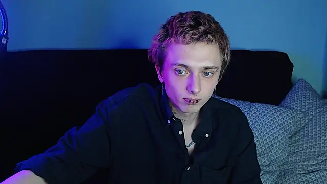 axxxturel online show from 12.12.24