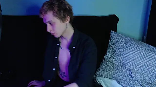 axxxturel online show from 12.20.24