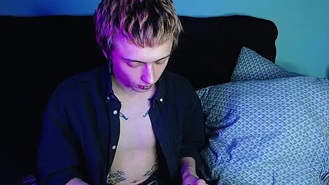 axxxturel online show from 12.25.24