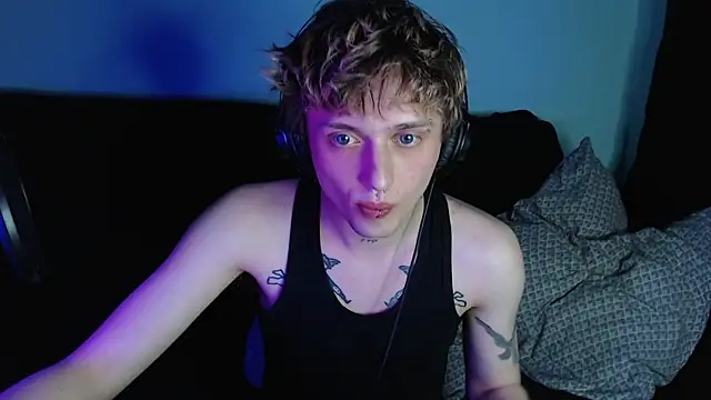 axxxturel online show from 03.16.25