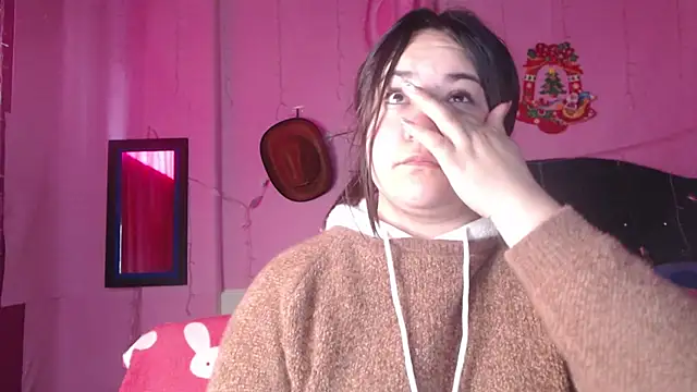 NikkiRous  online show from 10.27.25