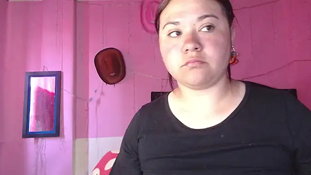 NikkiRous  online show from 01.06.26