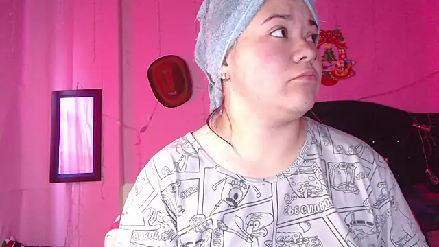 NikkiRous  online show from 01.12.26