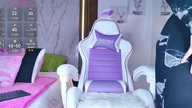 mia 099 online show from 04.04.26