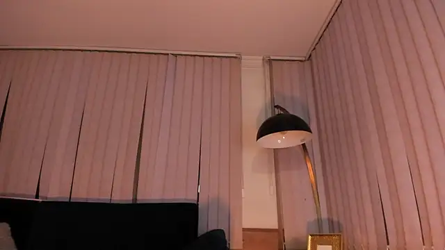 cami cruzz online show from 12.18.24