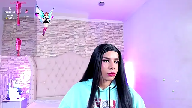 Giorgina Parado online show from 11.30.25