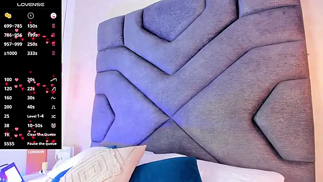 AilishBenson online show from 10.22.25