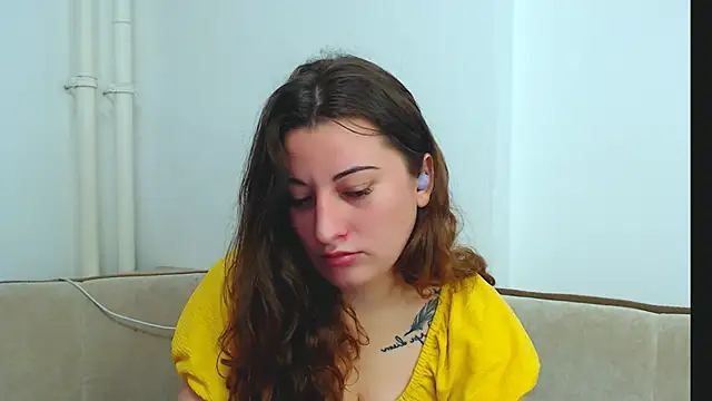 Helen Adams  online show from 12.06.24