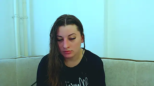 Helen Adams  online show from 03.10.25