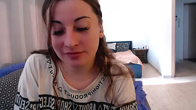 Helen Adams  online show from 06.25.26