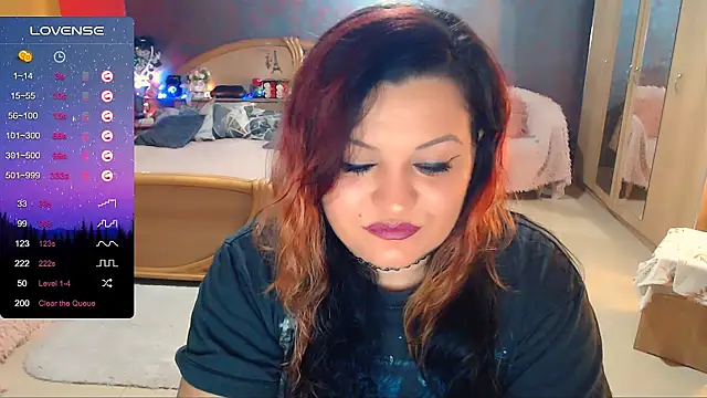 Ariellefoxy online show from 12.14.24