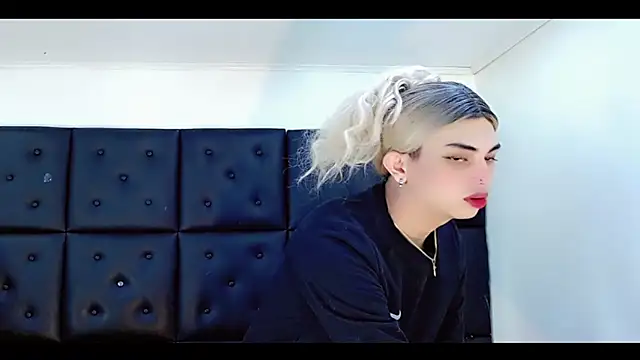 Snapshot of Daniela_Pink_ chatting on 03.01.26 Daniela Pink online show from 03.01.26