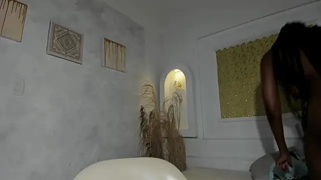 Snapshot of Tahira_21_ chatting on 10.09.25 Tahira 21 online show from 10.09.25