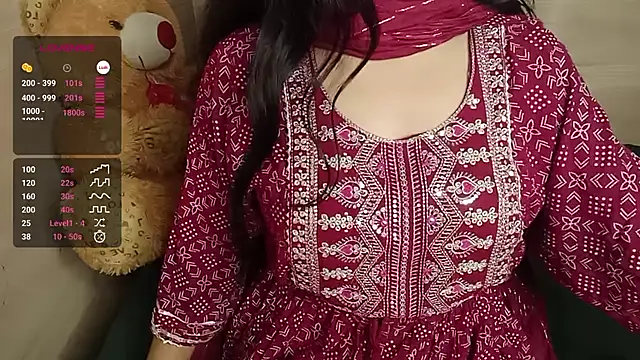 shuhana  online show from 12.04.24