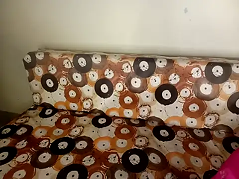 shuhana  online show from 11.04.25