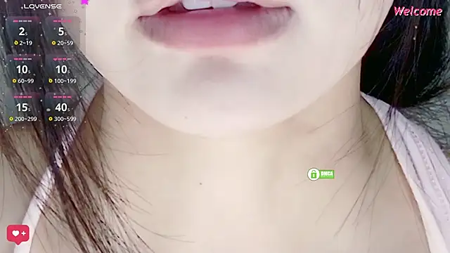 Snapshot of Duduludululu chatting on 09.28.25 Duduludululu online show from 09.28.25