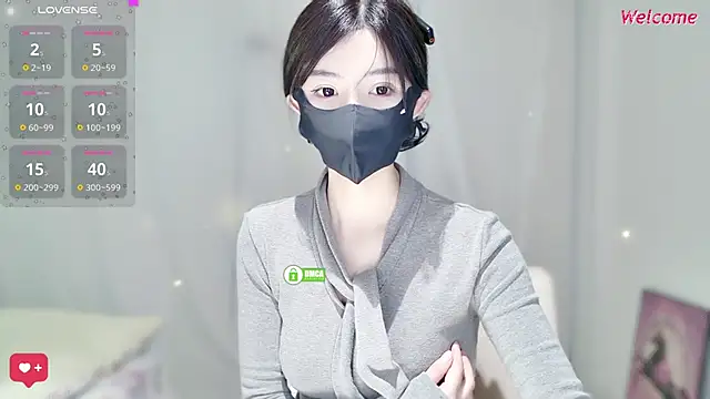 Snapshot of Duduludululu chatting on 10.22.25 Duduludululu online show from 10.22.25