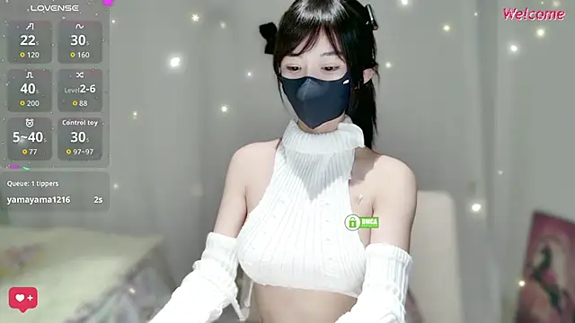 Snapshot of Duduludululu chatting on 10.24.25 Duduludululu online show from 10.24.25