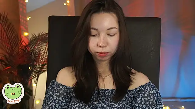 Sarah Son online show from 01.12.25
