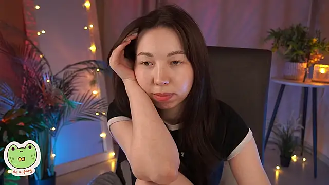 Sarah Son online show from 02.02.25