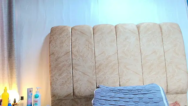 Zoe Curvy online show from 01.14.26