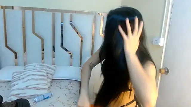 Snapshot of TifanyChill chatting on 02.02.26 TifanyChill online show from 02.02.26