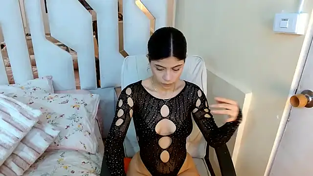 Snapshot of TifanyChill chatting on 02.06.26 TifanyChill online show from 02.06.26