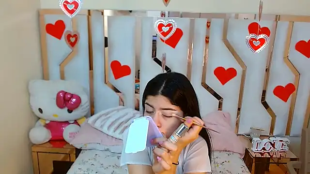 Snapshot of TifanyChill chatting on 02.14.26 TifanyChill online show from 02.14.26