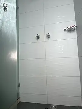 Snapshot of milaivanova chatting on 02.14.25 milaivanova online show from 02.14.25