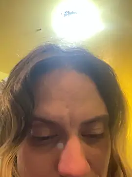 Snapshot of hersavageno chatting on 07.19.26 hersavageno online show from 07.19.26