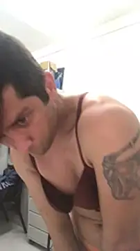 Kiss me2507 online show from 12.14.24