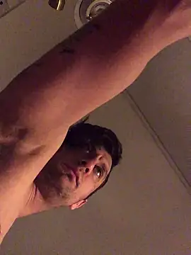 Kiss me2507 online show from 12.17.24