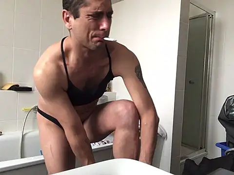 Kiss me2507 online show from 02.02.25