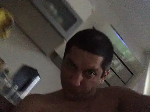 Kiss me2507 online show from 02.05.25