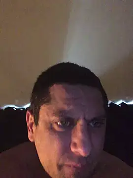 Kiss me2507 online show from 02.05.25