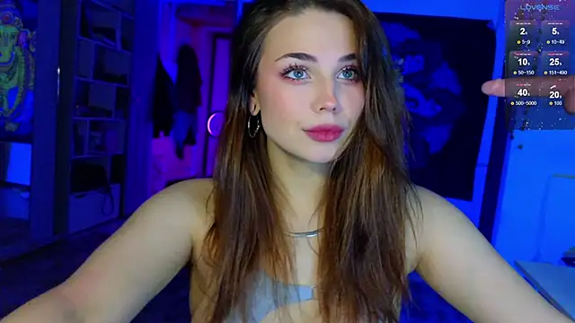 Snapshot of Katerinchik chatting on 10.05.25 Katerinchik online show from 10.05.25