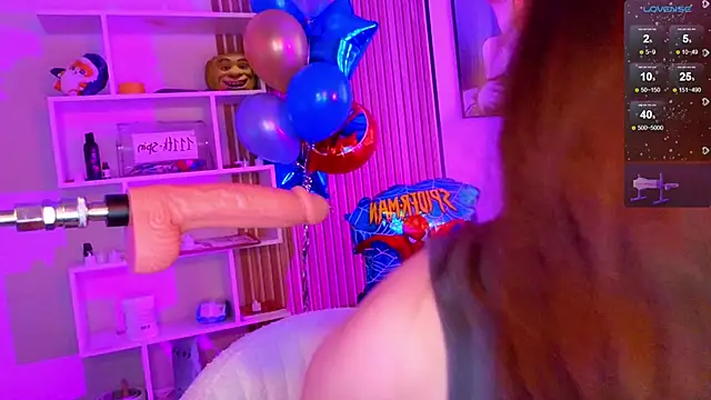 Snapshot of Katerinchik chatting on 11.18.25 Katerinchik online show from 11.18.25