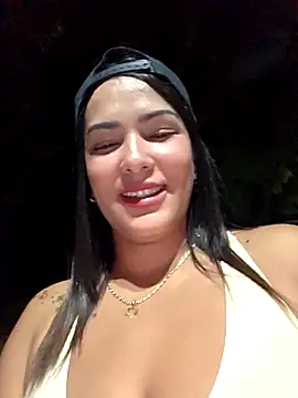 Snapshot of camiysebas21 chatting on 05.19.26 camiysebas21 online show from 05.19.26