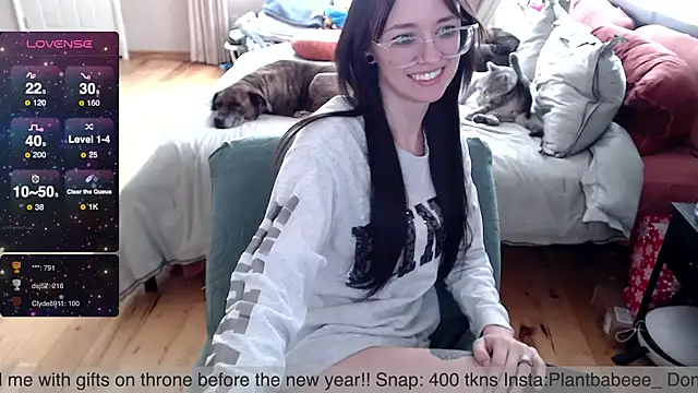 Plantbabeee online show from 01.27.25
