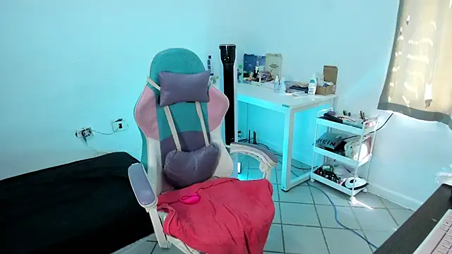 WandaDoll online show from 03.17.25