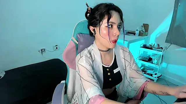 WandaDoll online show from 03.18.25