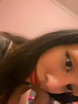 plantitasuwu online show from 01.19.25