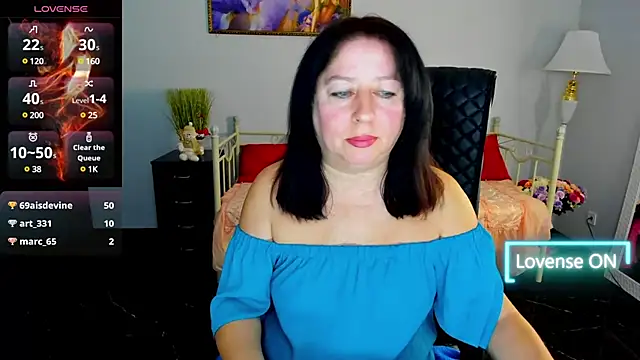 Snapshot of Julia_Dean chatting on 01.04.25 Julia Dean online show from 01.04.25