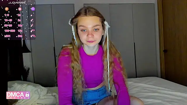 Molly sweetie online show from 12.22.25