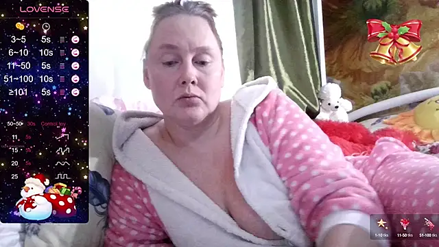 pussykroshka online show from 12.18.24
