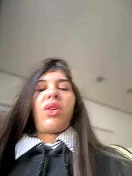 Snapshot of Nikatsu chatting on 09.27.25 Nikatsu online show from 09.27.25