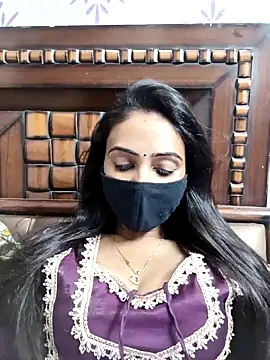 Yours-Bebo online show from 04.10.26