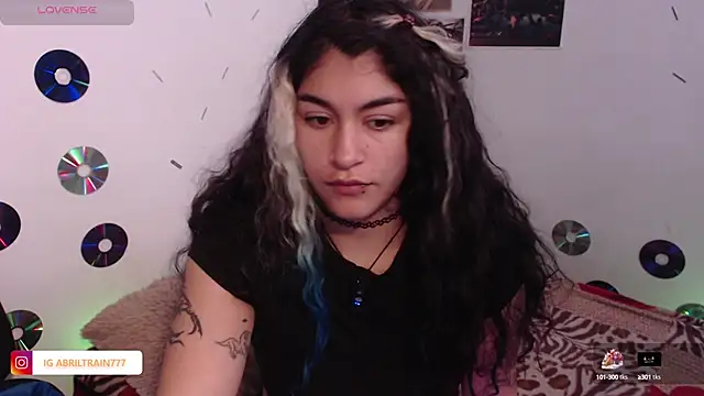 abril666 online show from 10.15.25