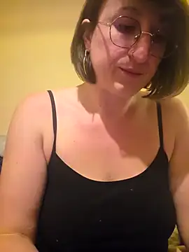 minierose online show from 11.27.25